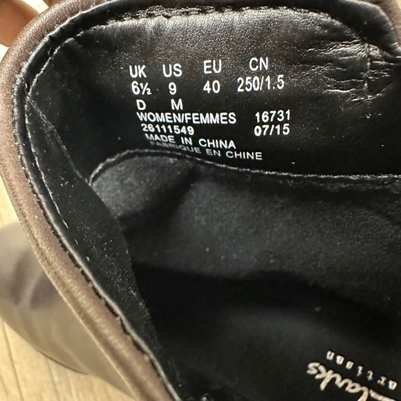 Clarks Lucette Jewels Leather Bootie Dark Brown Size 9 - Picture 4 of 7